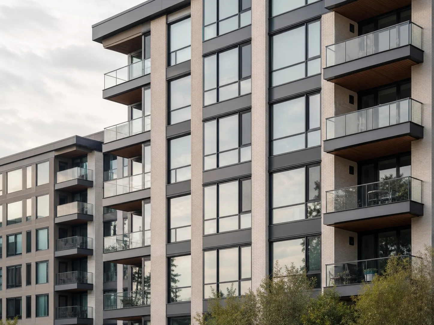 Multi-Unit Facade Windows